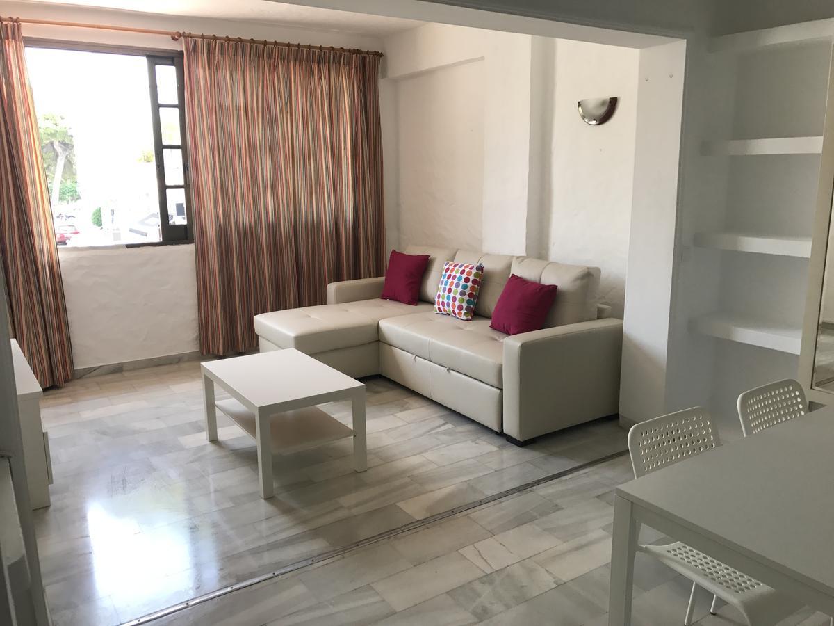 Apartamento Vistahermosa Centro Эль-Пуэрто-де-Санта-Мария Экстерьер фото