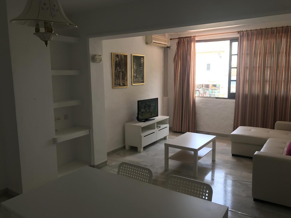 Apartamento Vistahermosa Centro Эль-Пуэрто-де-Санта-Мария Экстерьер фото